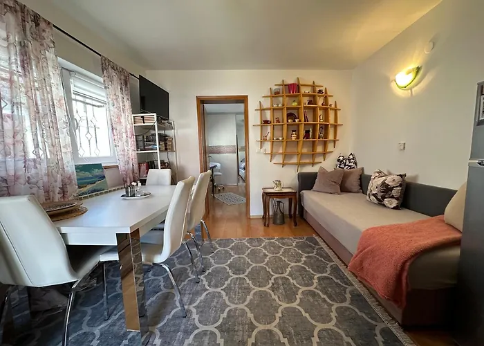 Senzor 2 Appartement